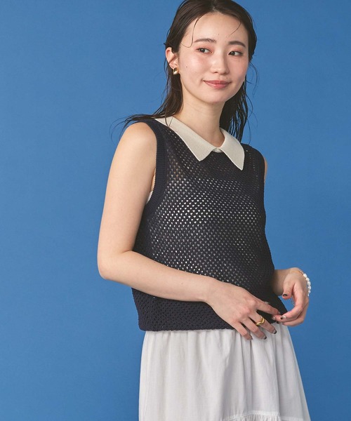Torrazzo Donna(トラッゾドンナ)の「メッシュポロカラーノースリーブニット(ニット/セーター・レディース・ネイビー/ベージュ・FREE)」の7枚目の写真