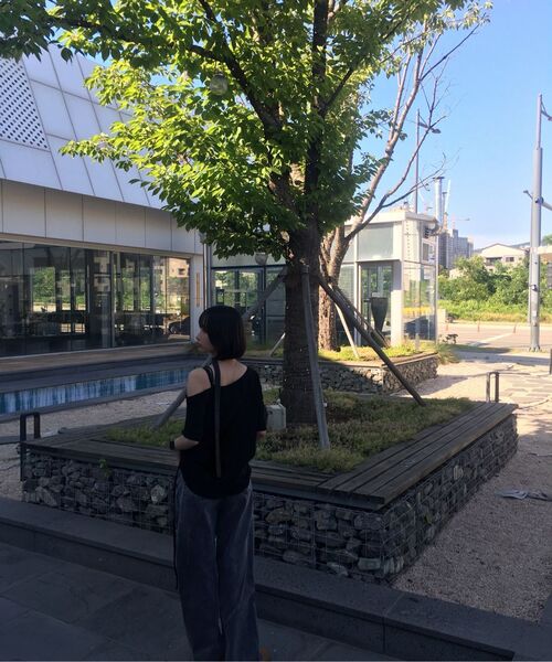 THE GREEN LAB（ザグリーンラボ）の「アンバランスシャーリングタイ半袖Tシャツ[ブラック]（Tシャツ/カットソー・レディース・その他・FREE）」の21枚目の写真