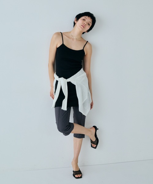 VION(ヴィオン)の「シアータイトリブカーディガン / Sheer Tight Rib Cardigan(カーディガン/ボレロ・レディース・ブラック/レッド/ホワイト・FREE)」の4枚目の写真