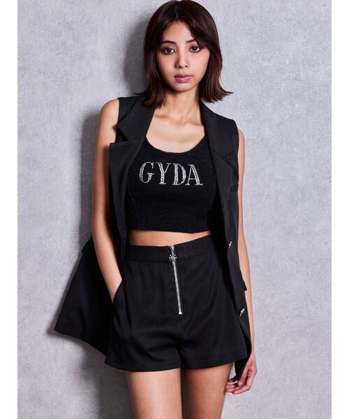 GYDA(ジェイダ)の「sacred edge cross front ZIPショートパンツ【セットアップ着用可能】(その他パンツ・レディース・ブラック/オフホワイト・FREE)」の8枚目の写真