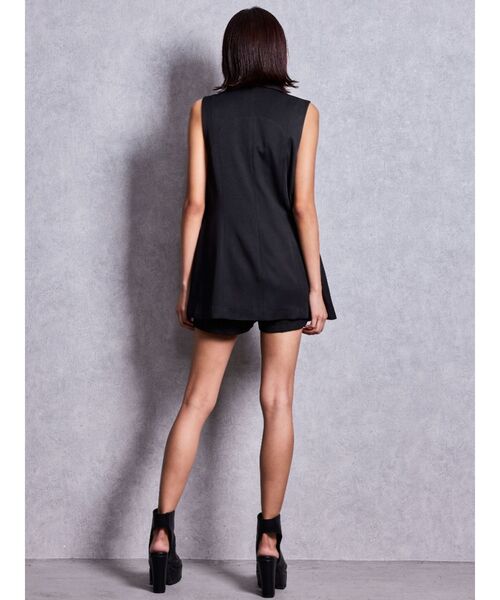 GYDA(ジェイダ)の「sacred edge cross front ZIPショートパンツ【セットアップ着用可能】(その他パンツ・レディース・ブラック/オフホワイト・FREE)」の12枚目の写真