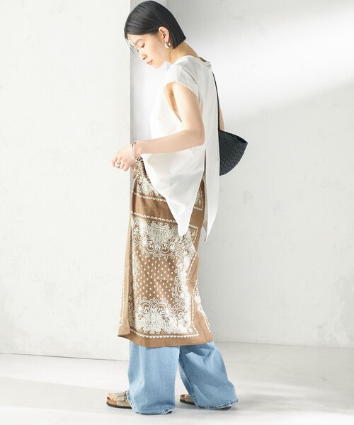 BIRKENSTOCK(ビルケンシュトック)の「BIRKENSTOCK: ARIZONA RIVET(サンダル・レディース・ベージュ/ブラック・36/37/38/39)」の11枚目の写真