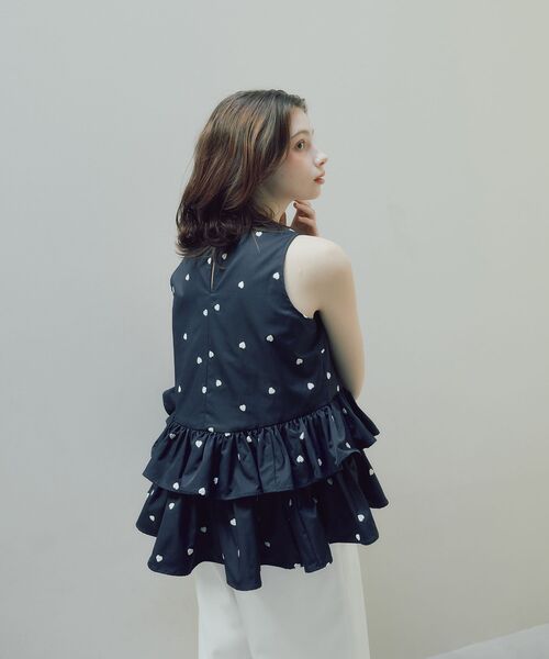 cle blatt(クレブラット)の「プティハートティアードブラウス(シャツ/ブラウス・レディース・ネイビー/ミント/ベージュ・MEDIUM)」の12枚目の写真