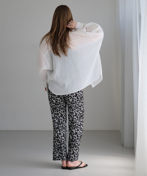 ZAKKA-BOX(ザッカボックス)の「さらっと涼しいレオパードプリーツパンツ(その他パンツ・レディース・グレー/ベージュ・FREE)」の17枚目の写真