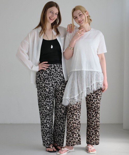 ZAKKA-BOX(ザッカボックス)の「さらっと涼しいレオパードプリーツパンツ(その他パンツ・レディース・グレー/ベージュ・FREE)」の5枚目の写真