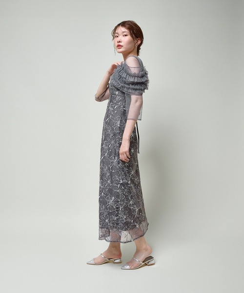 Kana(カナ)の「花柄刺繍ボリュームフリル袖フレアドレス パーティー 結婚式 お呼ばれ オケージョン(ドレス・レディース・チャコールグレー/ブラック/ライトグリーン・M)」の18枚目の写真