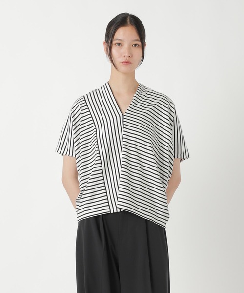 ZUCCa(ズッカ)の「CENTER STRIPE JERSEY / Tシャツ(Tシャツ/カットソー・レディース・ホワイト・M size)」の3枚目の写真
