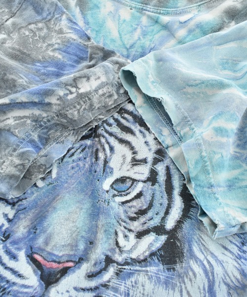 GILDAN(ギルダン)の「【USED】Y2K GILDAN “White tiger” タイダイ アニマル Tシャツ USA製(Tシャツ/カットソー・メンズ・ブルー・X-LARGE)」の5枚目の写真