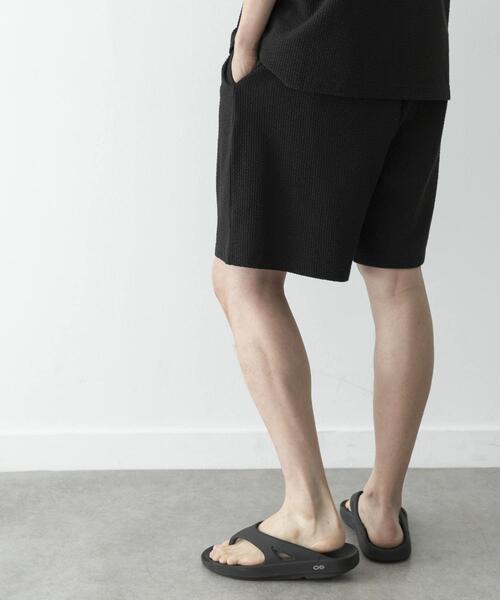 URBAN RESEARCH Sonny Label(アーバンリサーチサニーレーベル)の「カットシアサッカーショートパンツ(その他パンツ・メンズ・ブラック/ネイビー・LARGE/MEDIUM)」の6枚目の写真