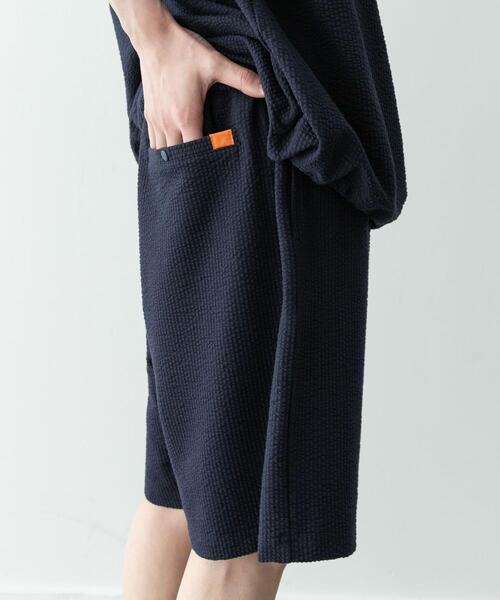 URBAN RESEARCH Sonny Label(アーバンリサーチサニーレーベル)の「カットシアサッカーショートパンツ(その他パンツ・メンズ・ブラック/ネイビー・LARGE/MEDIUM)」の16枚目の写真