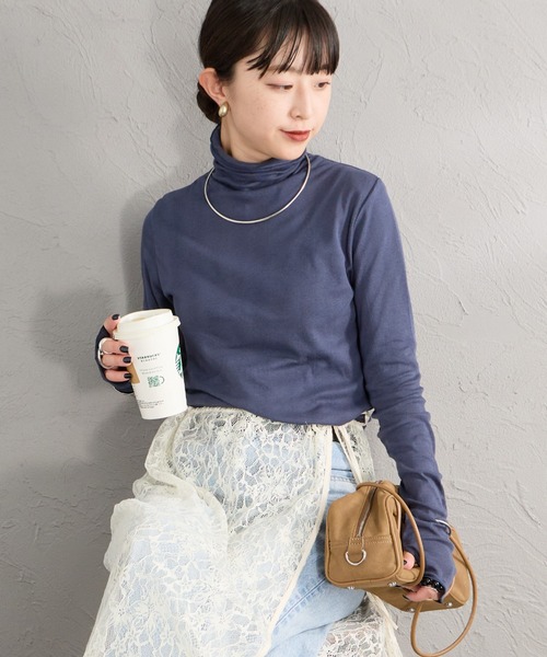 Robert P.Miller（ロバート ピー ミラー）の「[MILLER/ミラー] 別注 パネルリブ シアータートルネックTシャツ（Tシャツ/カットソー・レディース・ネイビー/オレンジ/ネイビー系/ブラック/オフホワイト・F）」の11枚目の写真