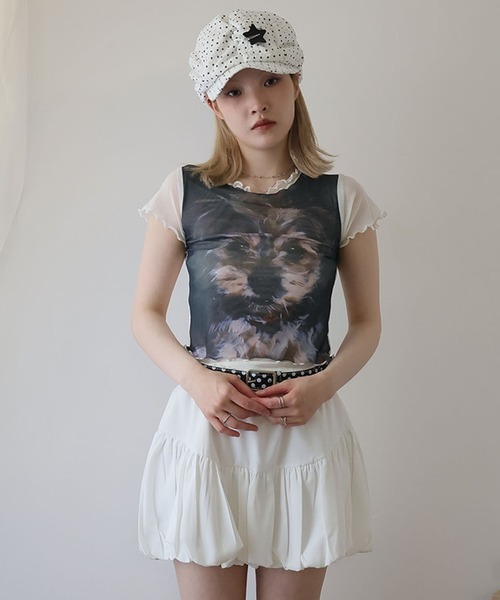 Ulysses(ユリシス)の「ドッグプリントメロウフリルカットソー(Tシャツ/カットソー・レディース・ブラック/ホワイト・F)」の2枚目の写真