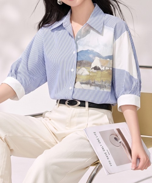 LUCPY(ラクピー)の「アートプリントストライプシャツ(シャツ/ブラウス・レディース・ブルー・SMALL/MEDIUM/LARGE/X-LARGE)」の3枚目の写真
