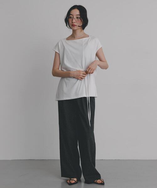 SENSE OF PLACE by URBAN RESEARCH(センスオブプレイスバイアーバンリサーチ)の「『イージーケア/接触冷感』ニュアンスコードTシャツ(Tシャツ/カットソー・レディース・オフホワイト/ライトブルー/ブラック・ONE)」の11枚目の写真