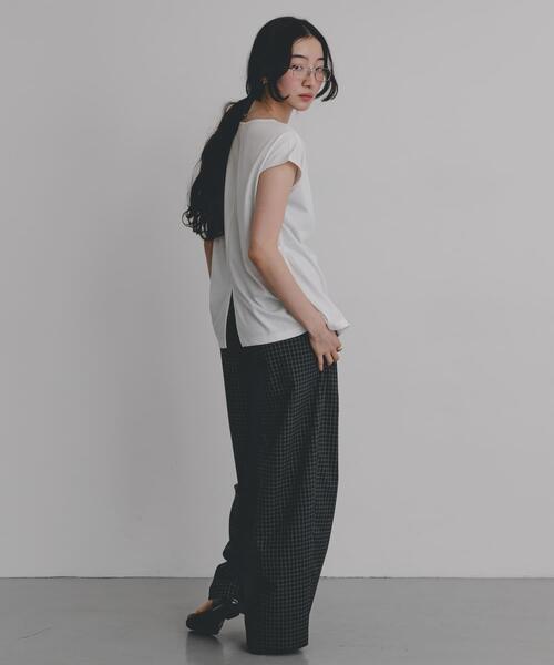 SENSE OF PLACE by URBAN RESEARCH(センスオブプレイスバイアーバンリサーチ)の「『イージーケア/接触冷感』ニュアンスコードTシャツ(Tシャツ/カットソー・レディース・オフホワイト/ライトブルー/ブラック・ONE)」の12枚目の写真