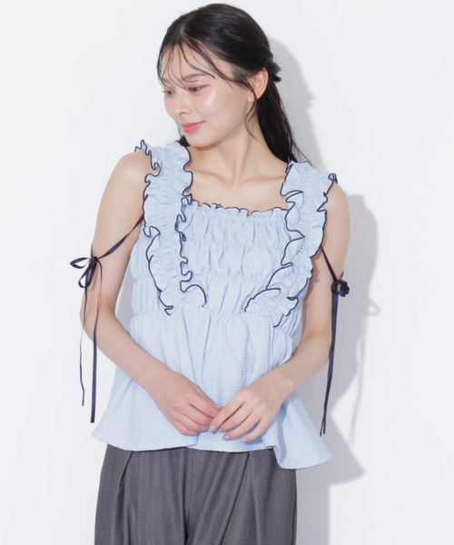 JILL by JILL STUART(ジルバイジルスチュアート)の「フリルシュリンクトップス(シャツ/ブラウス・レディース・ブルー/ブラック系その他/ホワイト・FREE)」の6枚目の写真