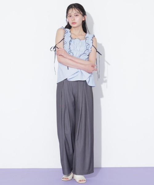 JILL by JILL STUART(ジルバイジルスチュアート)の「フリルシュリンクトップス(シャツ/ブラウス・レディース・ブルー/ブラック系その他/ホワイト・FREE)」の9枚目の写真