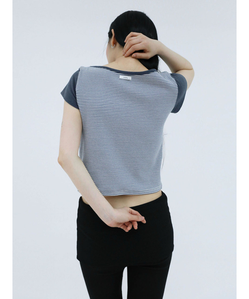 UGLY SHADOW(アグリーシャドウ)の「ベーシックエッセンシャルリップボートトップ(ストライプブルー)(Tシャツ/カットソー・レディース・その他・1/2)」の3枚目の写真