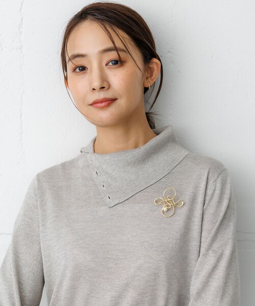 組曲 S(クミキョク チイサイサイズ)の「ブリングニット タートルネックワンピース(ワンピース・レディース・グレー系/ベージュ系/ネイビー系・S2)」の13枚目の写真