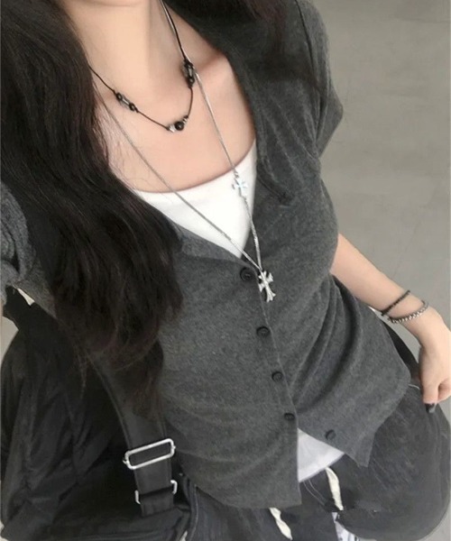 AVYL(アヴィル)の「フェイクレイヤード半袖カーディガン(Tシャツ/カットソー・レディース・グレー・M)」の7枚目の写真