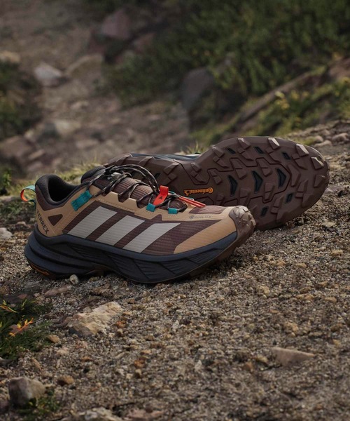 adidas（アディダス）の「テレックス フリーハイカー SL GORE-TEX ハイキング / Terrex Freehiker SL GORE-TEX Hiking / アディダス adidas（スニーカー・メンズ・ブラウン・25.0cm/25.5cm/26.0cm/26.5cm/27.0cm/27.5cm/28.0cm/29.0cm）」の14枚目の写真