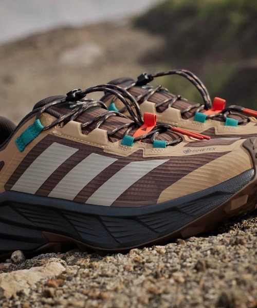 adidas（アディダス）の「テレックス フリーハイカー SL GORE-TEX ハイキング / Terrex Freehiker SL GORE-TEX Hiking / アディダス adidas（スニーカー・メンズ・ブラウン・25.0cm/25.5cm/26.0cm/26.5cm/27.0cm/27.5cm/28.0cm/29.0cm）」の15枚目の写真