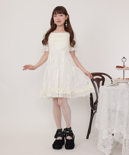 axes femme POETIQUE(アクシーズファムポエティック)の「フラワーレースギャザーワンピース(ワンピース・レディース・キナリ/ブラウン/グリーン・MEDIUM)」の1枚目の写真