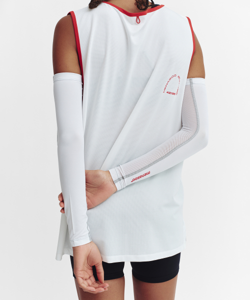 MENASOO（ミナス）の「Mesh Runner Club Sleeveless Top_White（Tシャツ/カットソー・レディース・ホワイト・M/S）」の7枚目の写真