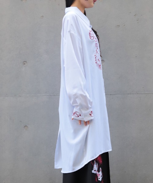 REZEN(リゼン)の「九尾狐刺繍ロングシャツ(シャツ/ブラウス・メンズ・ローズ/アイボリー/レッドパープル・LARGE/MEDIUM)」の5枚目の写真