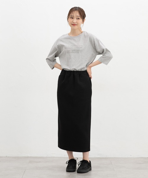 Honeys(ハニーズ)の「7分袖ロゴTシャツ(Tシャツ/カットソー・レディース・グレイッシュブルー/杢グレー/モカ/オレンジ/スミクロ・M/L)」の11枚目の写真