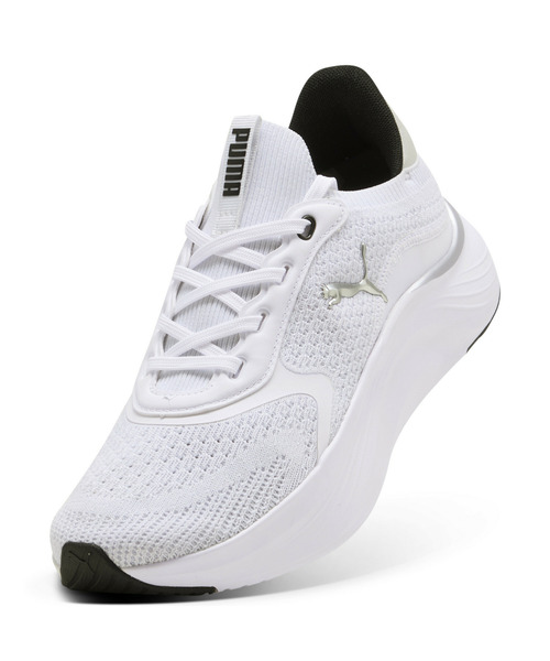 PUMA(プーマ)の「PUMA プーマ ウィメンズ ソフトライド メイブ 2 ランニングシューズ(スニーカー・レディース・ブラック×シルバー/ホワイト系その他7・23.5cm/23.0cm/22.5cm/24.0cm/25.5cm/25.0cm/24.5cm)」の3枚目の写真