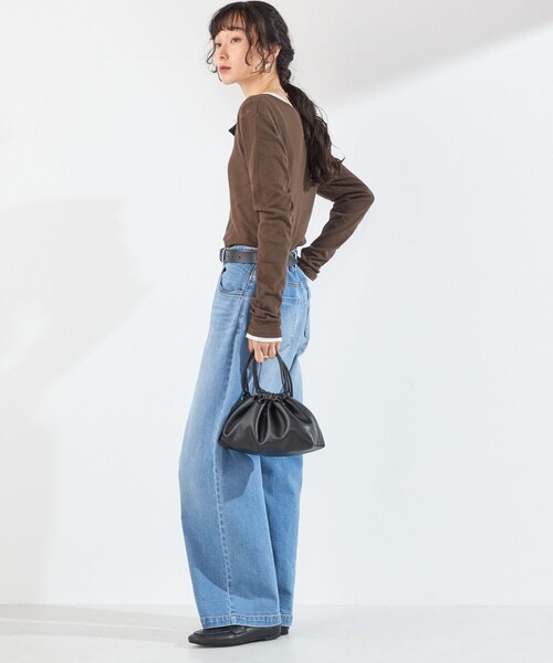SHIPS Colors(シップス カラーズ)の「SHIPS Colors:〈手洗い可能〉シアー ドライタッチ コンビ ヘンリーネック トップス(Tシャツ/カットソー・レディース・ブラウン/ブラック/オフホワイト・ONE SIZE)」の7枚目の写真