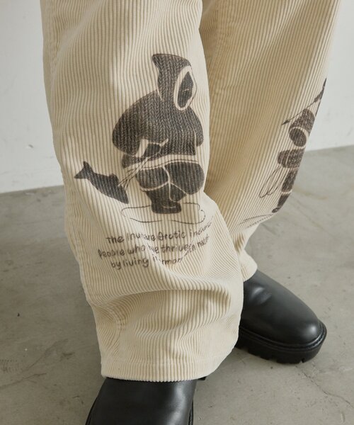 ear PAPILLONNER(イアパピヨネ)の「Kendai×SUM1 STYLE別注コーデュロイパンツ 【SUM1 STYL(その他パンツ・レディース・ホワイト・FREE)」の3枚目の写真