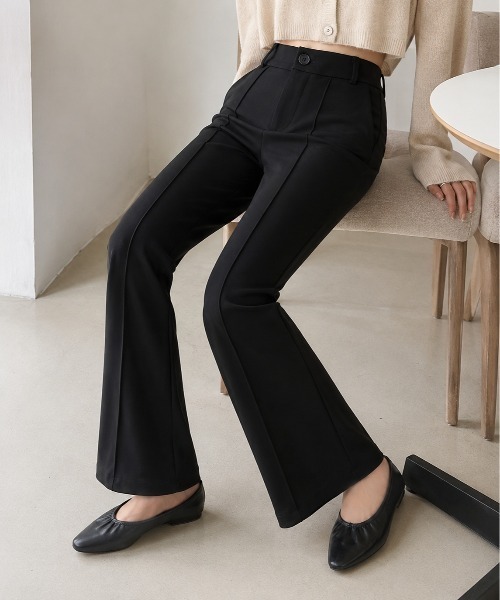 Mku Ekta（ムクエクタ）の「ハイウエストセンタープレススリムフィットフレアパンツ（その他パンツ・レディース・ブラック・XL/L/S）」の5枚目の写真