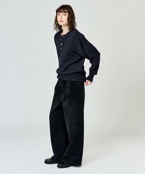 WETTEMPT(ウィテンプト)の「BRUSHED HENLEY NECK KNIT / ブラッシュドヘンリーネックニット(ニット/セーター・メンズ・チャコールグレー/ネイビー/ブラウン・SMALL/MEDIUM/LARGE)」の13枚目の写真