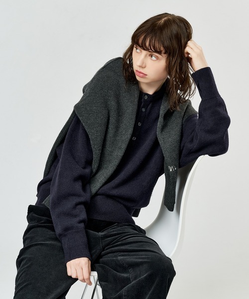 WETTEMPT(ウィテンプト)の「BRUSHED HENLEY NECK KNIT / ブラッシュドヘンリーネックニット(ニット/セーター・メンズ・チャコールグレー/ネイビー/ブラウン・SMALL/MEDIUM/LARGE)」の17枚目の写真