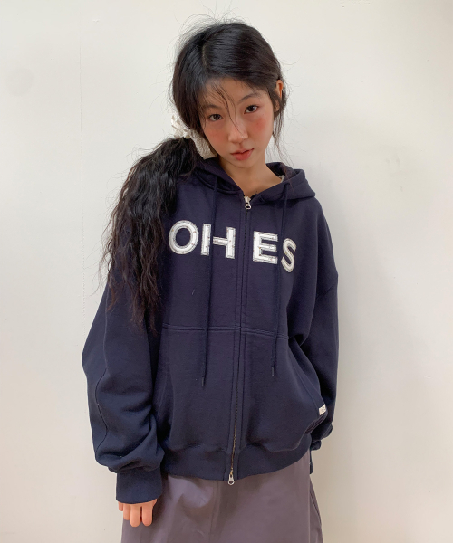 OHESHIO(オヘシオ)の「ロゴパッチ フーデッドジップアップ、フローラルネイビー(パーカー・レディース・その他・FREE)」の1枚目の写真