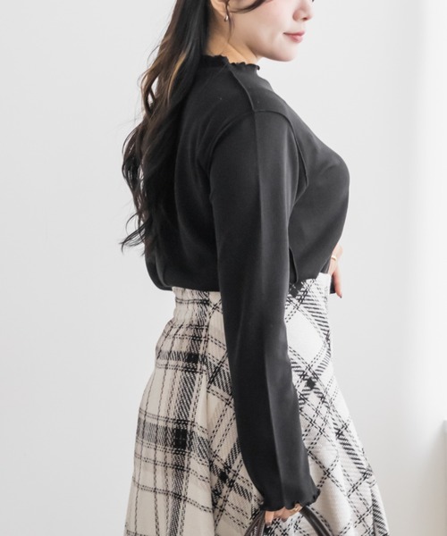CLETTE(クレット)の「プチハイネックフレアスリーブプルオーバー(Tシャツ/カットソー・レディース・その他/アイボリー/ブラック・3L/4L/LL)」の9枚目の写真