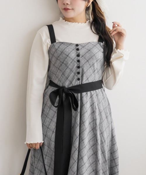 CLETTE(クレット)の「プチハイネックフレアスリーブプルオーバー(Tシャツ/カットソー・レディース・その他/アイボリー/ブラック・3L/4L/LL)」の6枚目の写真