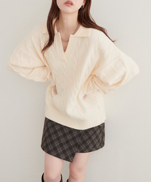 natural couture(ナチュラルクチュール)の「ケーブルニットスキッパー(ニット/セーター・レディース・チャコールグレー/ブラウン/アイボリー/モカ・FREE)」の11枚目の写真