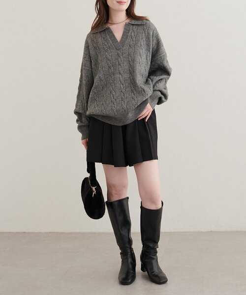 natural couture(ナチュラルクチュール)の「ケーブルニットスキッパー(ニット/セーター・レディース・チャコールグレー/ブラウン/アイボリー/モカ・FREE)」の5枚目の写真