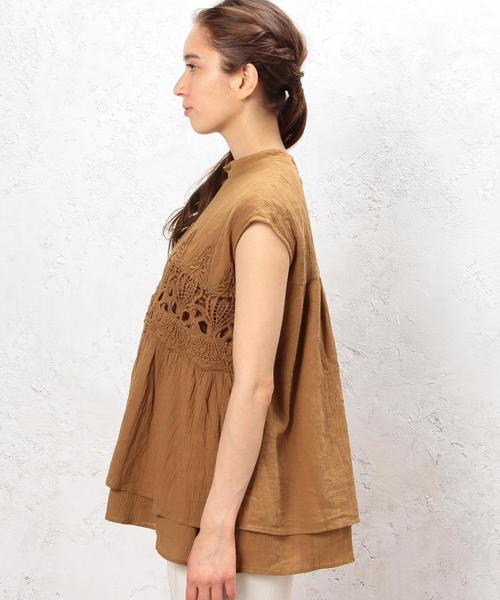 green label relaxing(グリーンレーベルリラクシング)の「CB C ヨウリュウ モチーフレース N/SL ブラウス◆(シャツ/ブラウス・レディース・オフホワイト/ブラウン/ネイビー・FREE)」の9枚目の写真