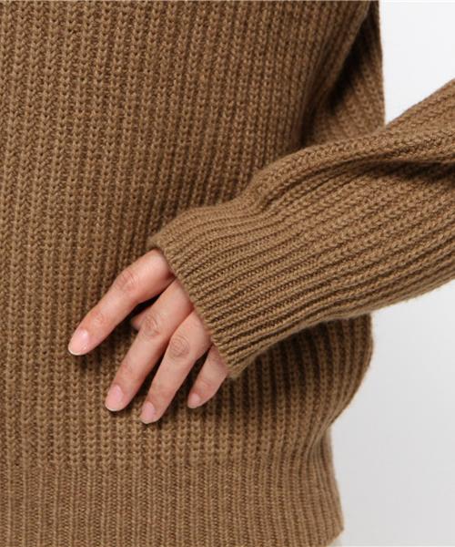 UNITED TOKYO（ユナイテッドトウキョウ）の「リュクスキャメル100ニットプルオーバー（ニット/セーター・レディース・ブラウン/ベージュ・FREE）」の3枚目の写真