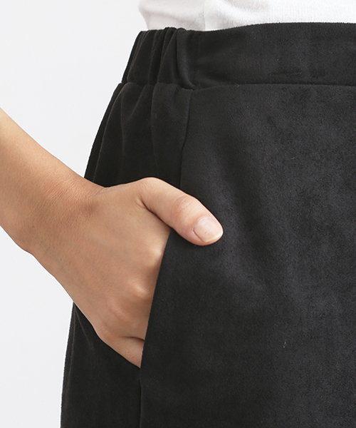 Denime（ドゥニーム）の「フェイクスウェードラップスカート（スカート・レディース・ベージュ/ブラック/カーキ・FREE）」の19枚目の写真