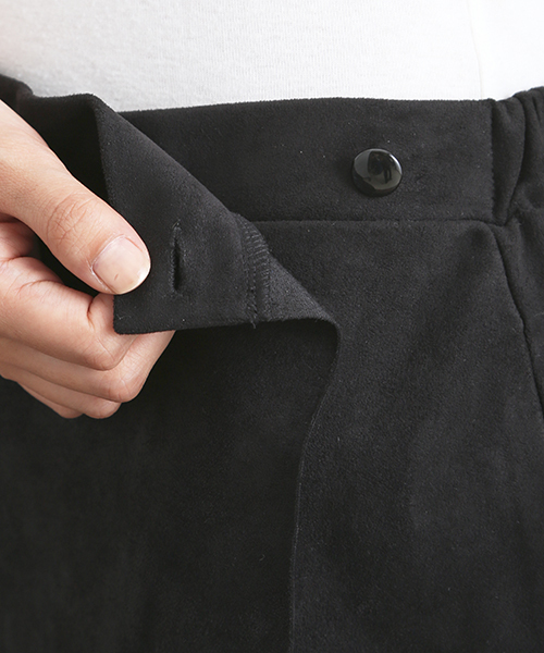 Denime（ドゥニーム）の「フェイクスウェードラップスカート（スカート・レディース・ベージュ/ブラック/カーキ・FREE）」の21枚目の写真