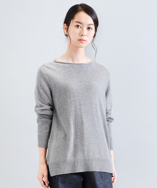 NIMES（ニーム）の「Inspiration ボトルN P/O（ニット/セーター・レディース・オフホワイト/ブルー/グレー/サックスブルー・ONE SIZE）」の2枚目の写真