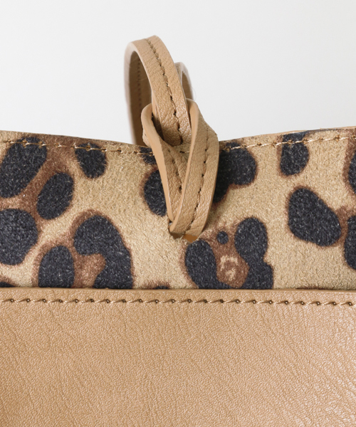 RODE SKO（ロデスコ）の「MACARENA プチリバーシブルトート（トートバッグ・レディース・グレー/ブラック/ベージュ・ONE）」の13枚目の写真