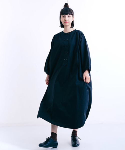 MERLOT（メルロー）の「ダブルボタンパフスリーブシャツワンピース7143（シャツワンピース・レディース・ブラック/カーキ・FREE）」の11枚目の写真