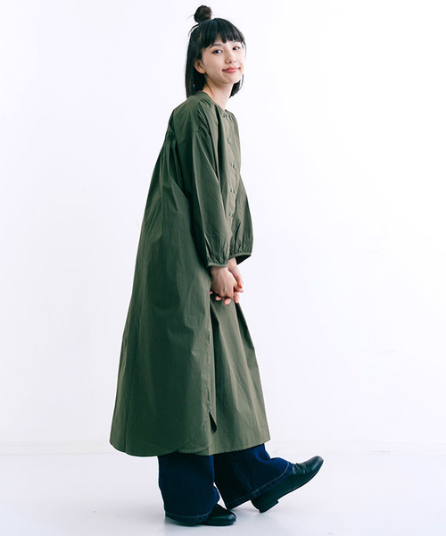 MERLOT（メルロー）の「ダブルボタンパフスリーブシャツワンピース7143（シャツワンピース・レディース・ブラック/カーキ・FREE）」の12枚目の写真