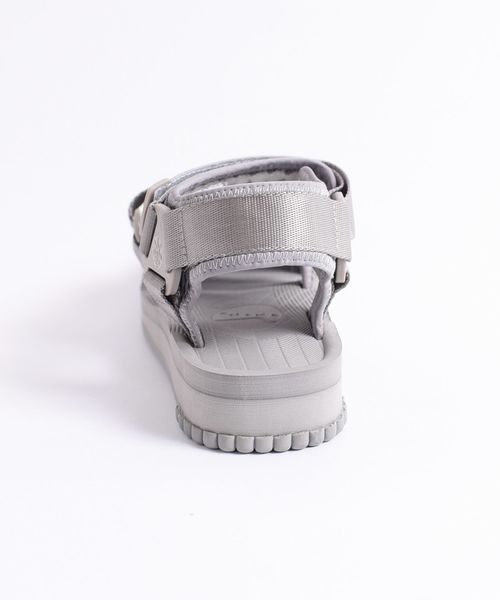 SHIPS（シップス）の「SHAKA:【SHIPS別注】NeoBungy◇（サンダル・レディース・ブラック/ライトグレー・50/60/70）」の5枚目の写真